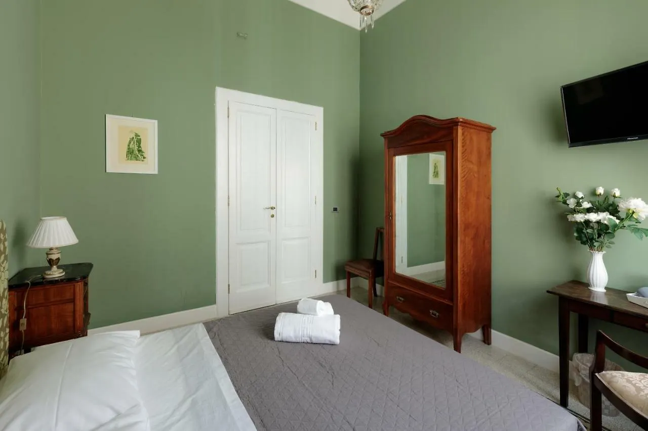 ** Couette-café Talia B&B Guest House Reggio de Calabre Italie